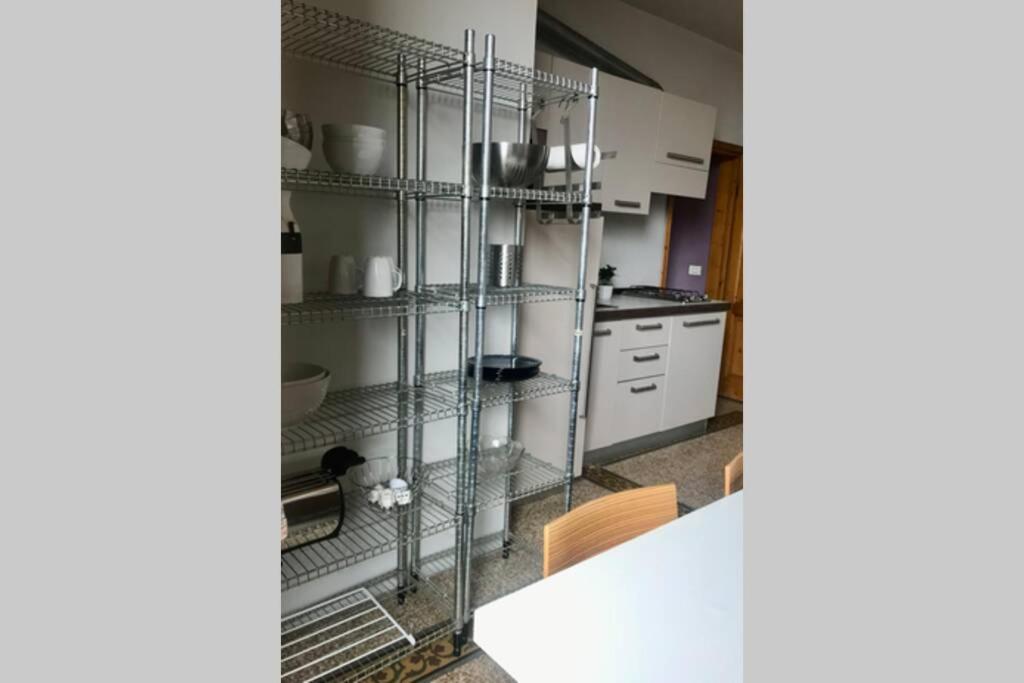 Sunny Top Floor In San Frediano Флоренция Екстериор снимка