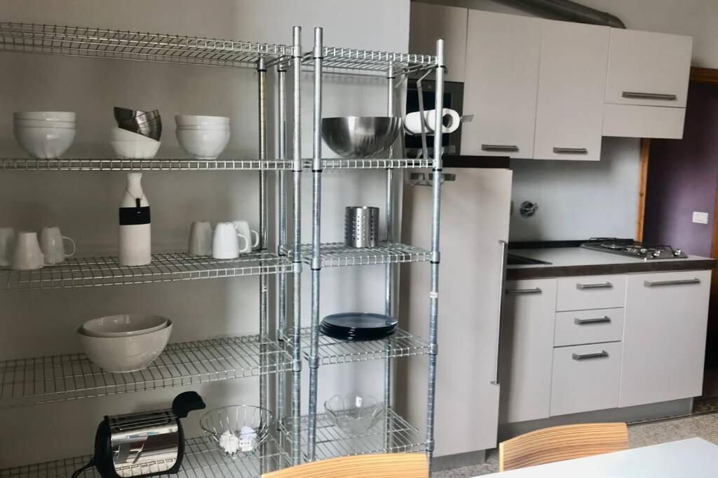 Sunny Top Floor In San Frediano Флоренция Екстериор снимка